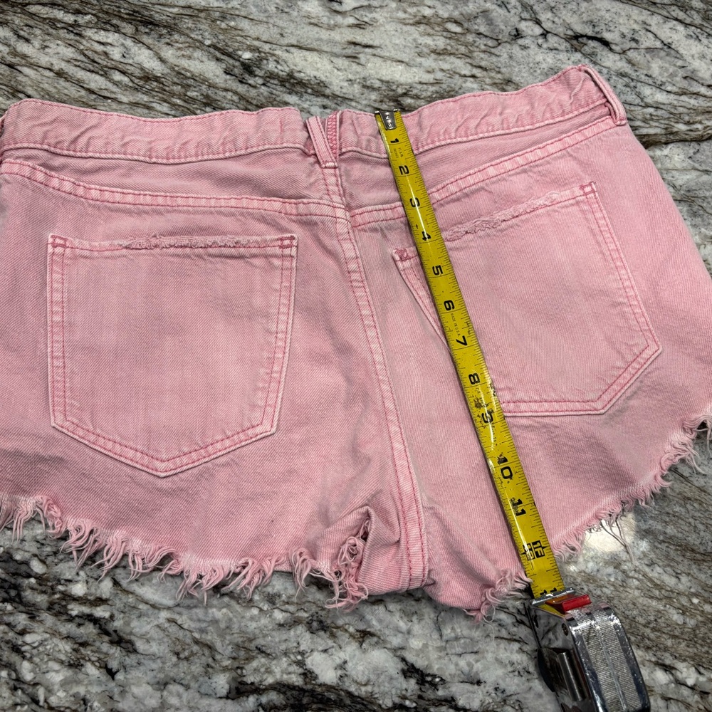 FREE PEOPLE We the Free Pink Button Fly Distressed Cutoff Shorts Size 31 - Picture 5 of 8